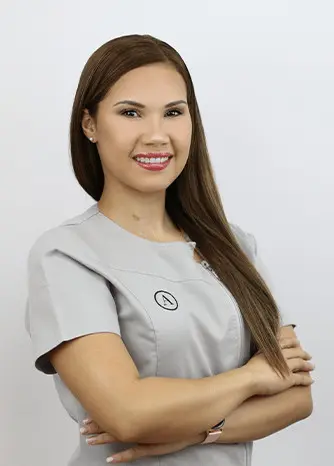 Kelly Pérez ( Auxiliar De Enfermería)